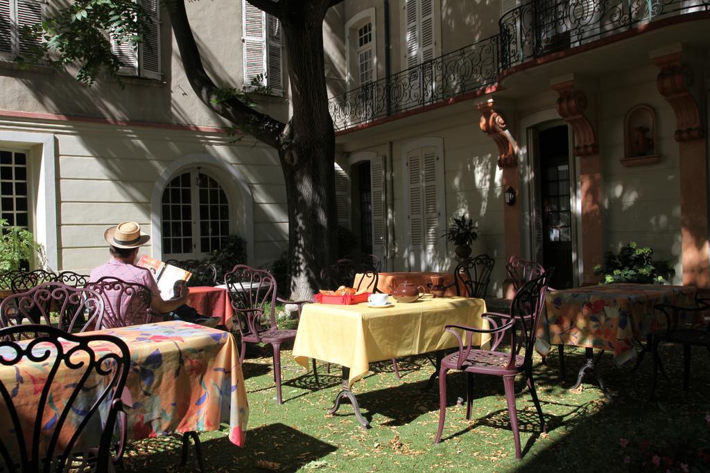 Hotel Du Fiacre كارْبُنْترا المظهر الخارجي الصورة
